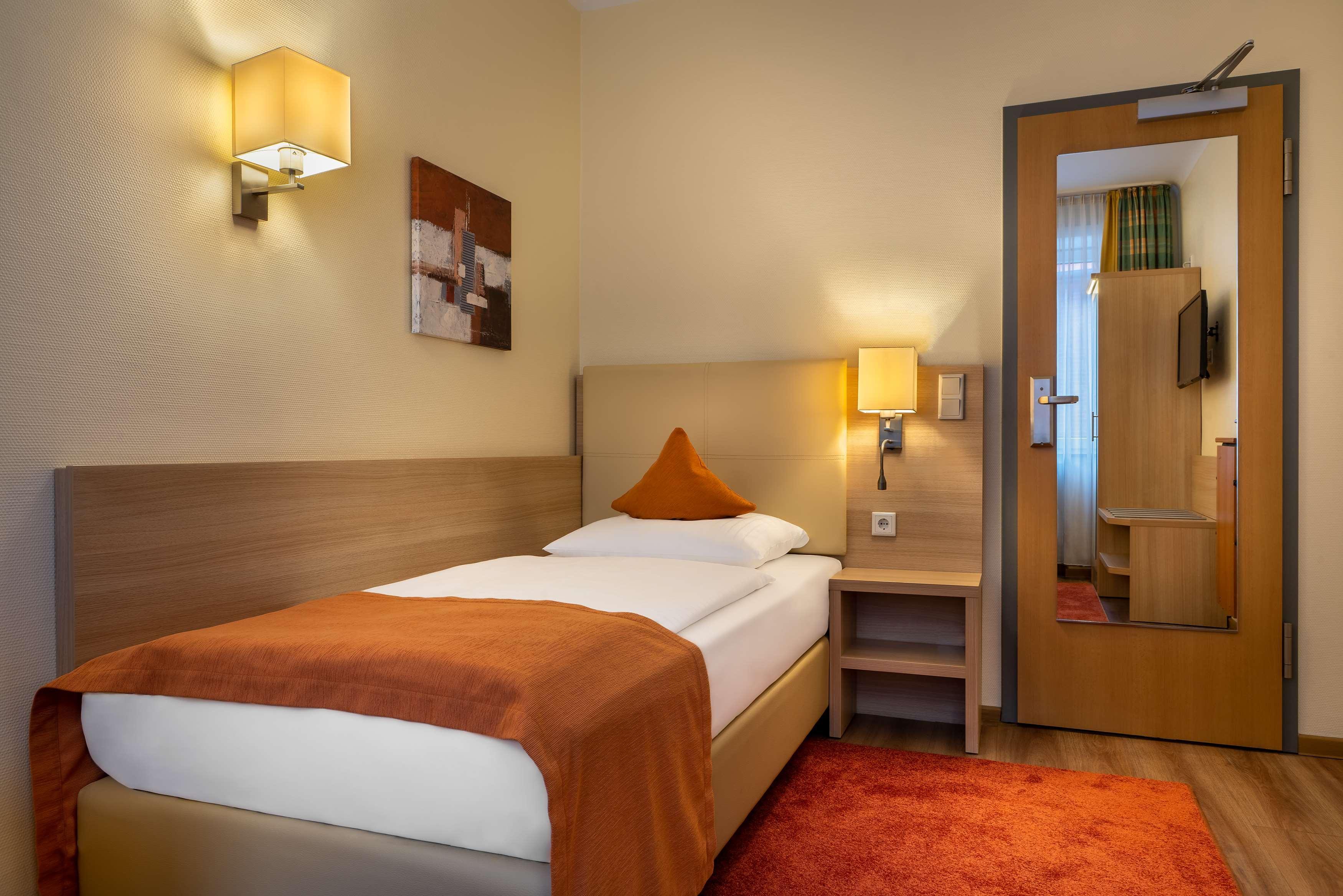 Garner Hotel Hamburg - Wandsbek Marktplatz מראה חיצוני תמונה
