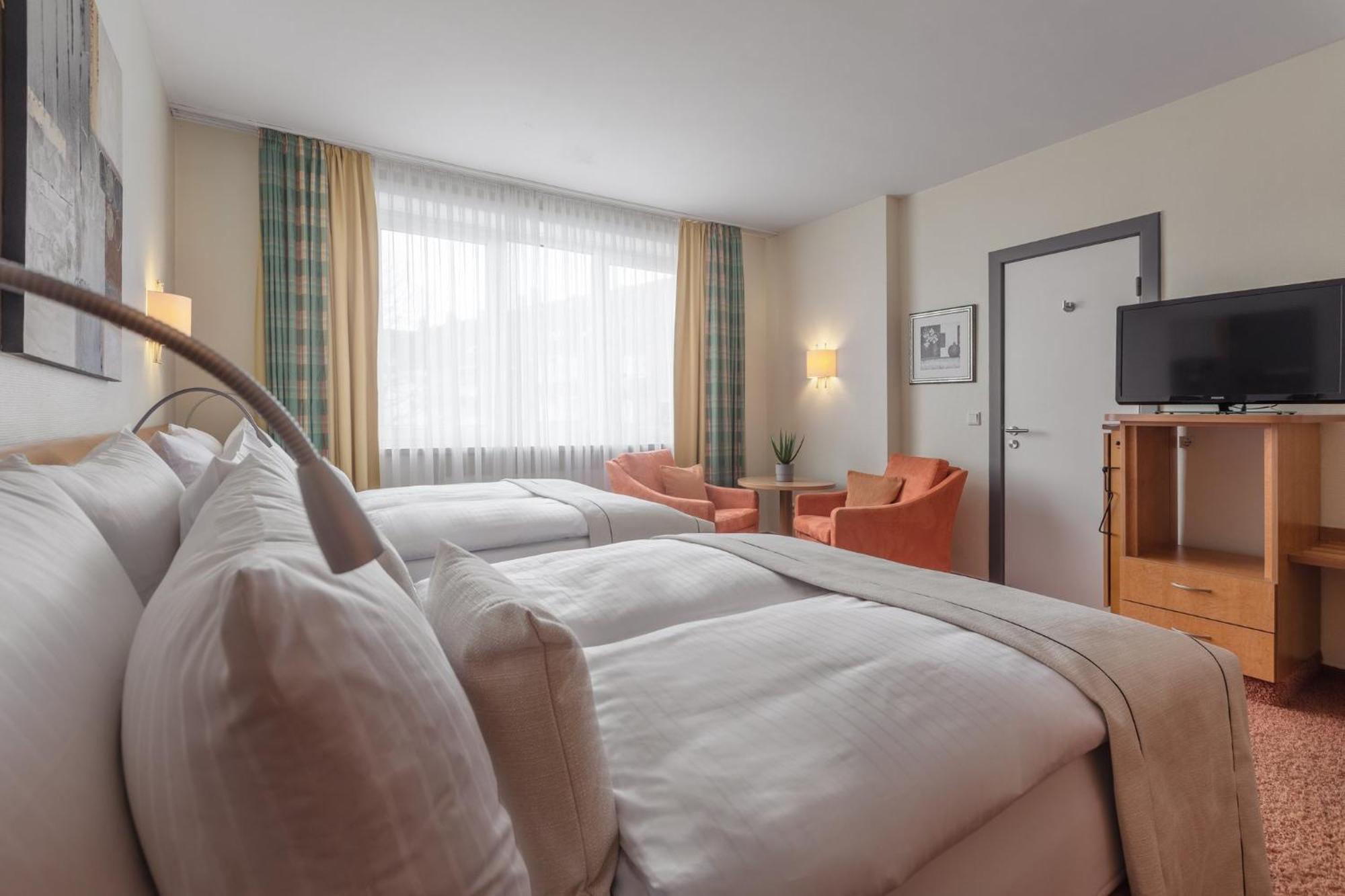 Garner Hotel Hamburg - Wandsbek Marktplatz מראה חיצוני תמונה