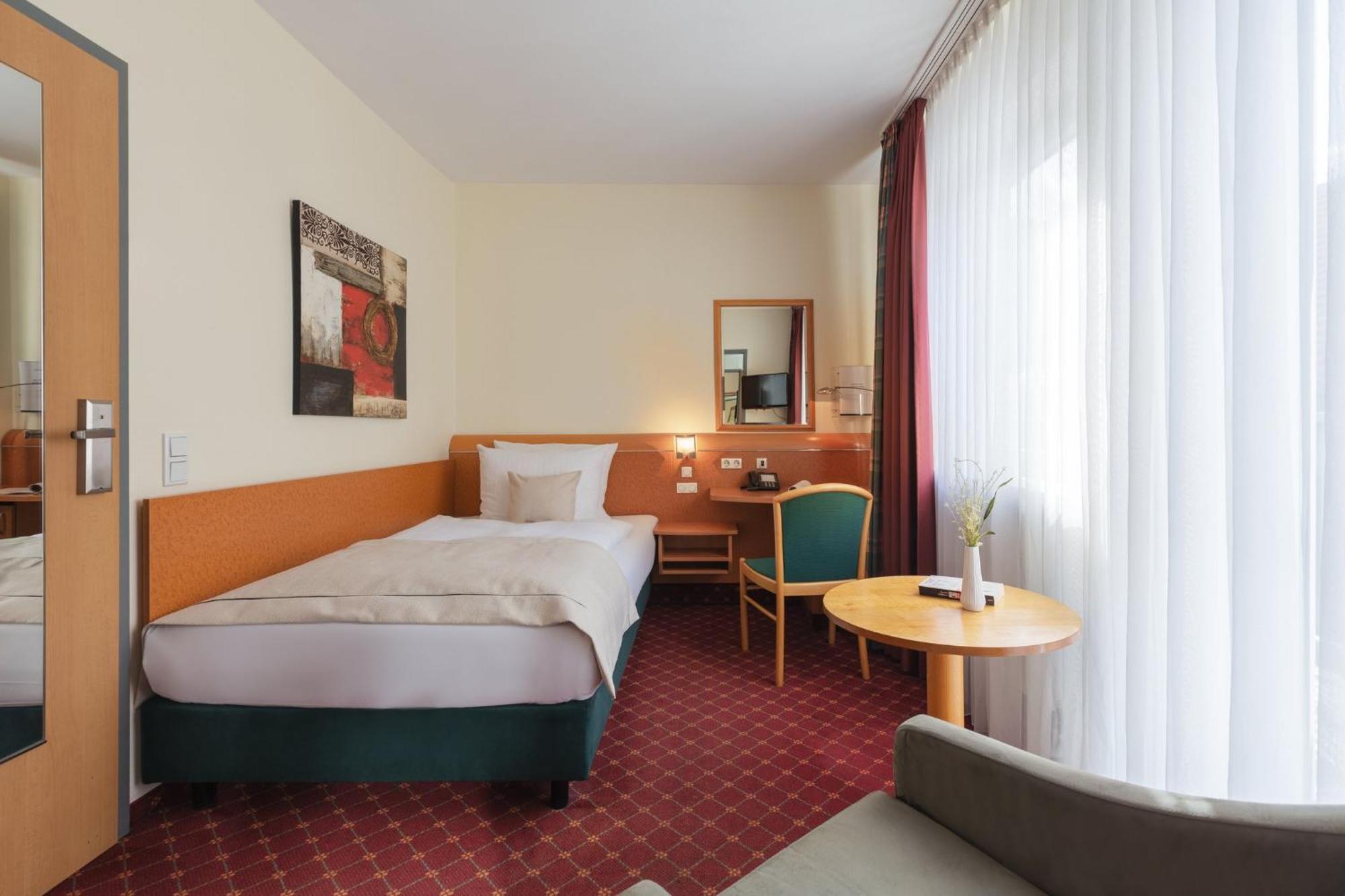 Garner Hotel Hamburg - Wandsbek Marktplatz מראה חיצוני תמונה